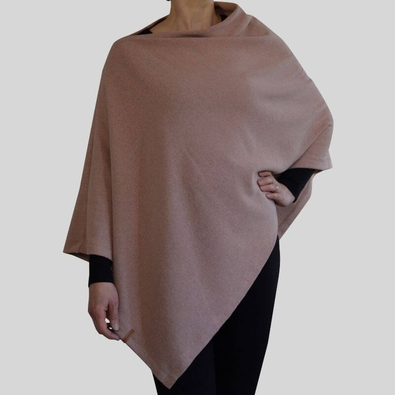 NAISTEN PONCHOT
